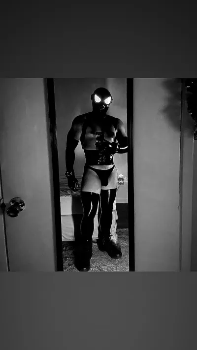 Zane - Photo 1