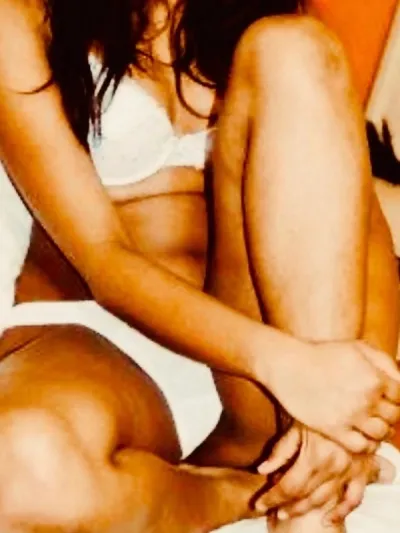 Ashley - Photo 4